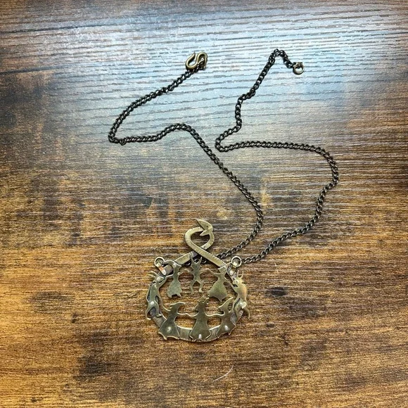 Witches and demons dancing necklace - Picture 3 of 7